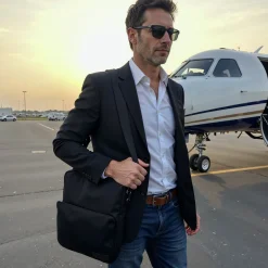 Soho Messenger Bag-Collars & Co Best